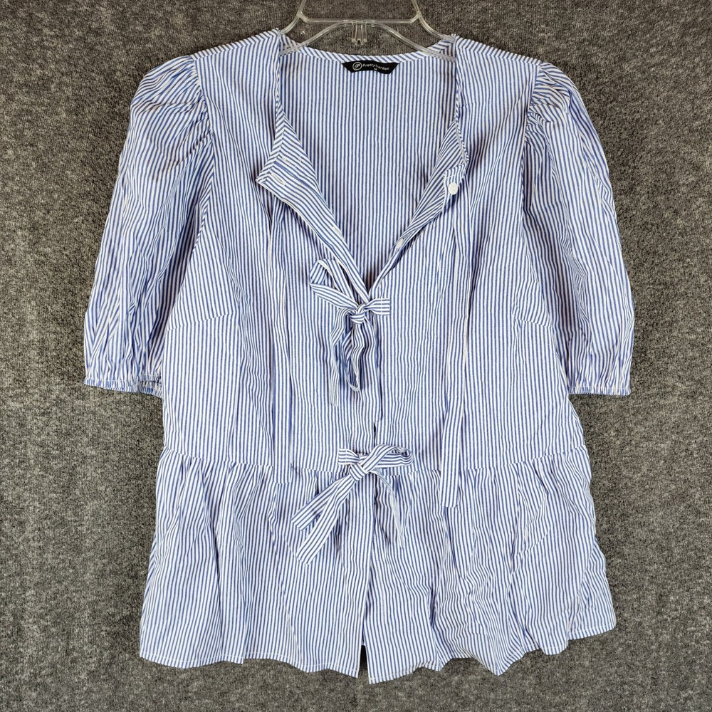 Pretty Garden Top Women M Blue White Pinstripe Tie Front Peplum Puff Sleeve EUC